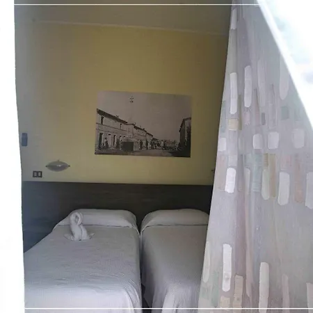 I Cugini מלון 3*