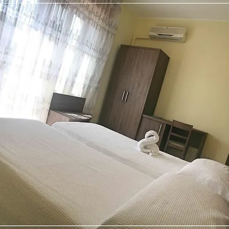 מלון I Cugini 3*